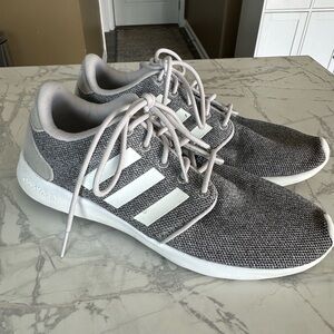 Adidas Cloudfoam QT Racer Women’s Size 8.5 Gray Lace-Up Running Sneakers